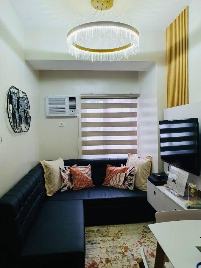 2 Bedroom Condo Vine Residences Quezon City With Pool Wifi Karaoke Board Games Netflix ภายนอก รูปภาพ